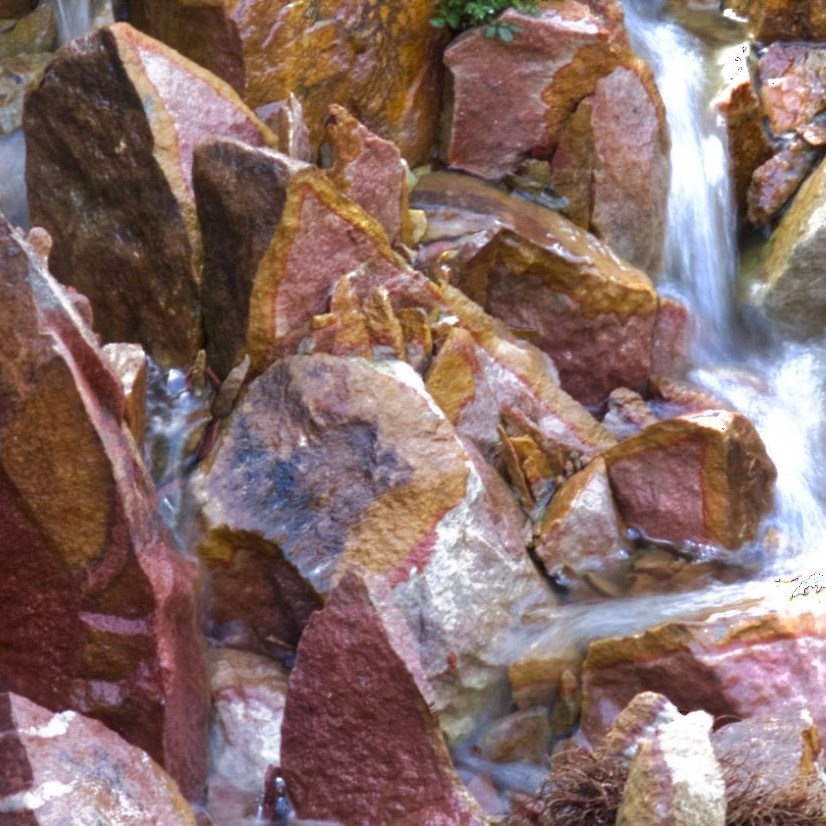 Waterval bouwen met mineraalsteen